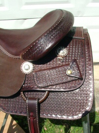 Koen Saddle Shop, custom cutting and reining saddles.